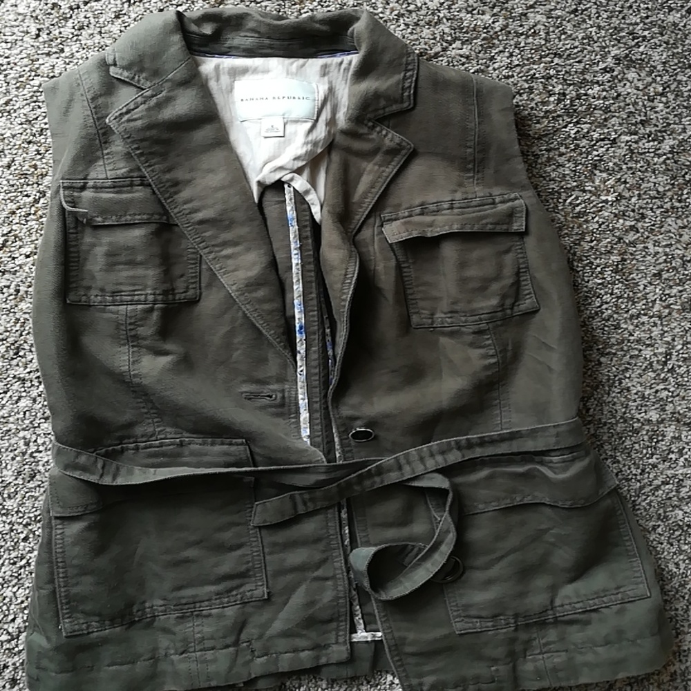 Banana Republic Collared Vest Jacket